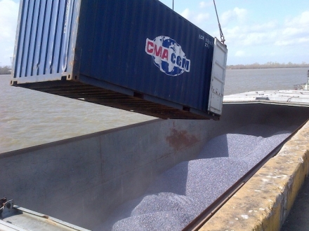 Bulk, Breakbulk or Project Cargo from Barge to Warehouse, Truck or Rail Car